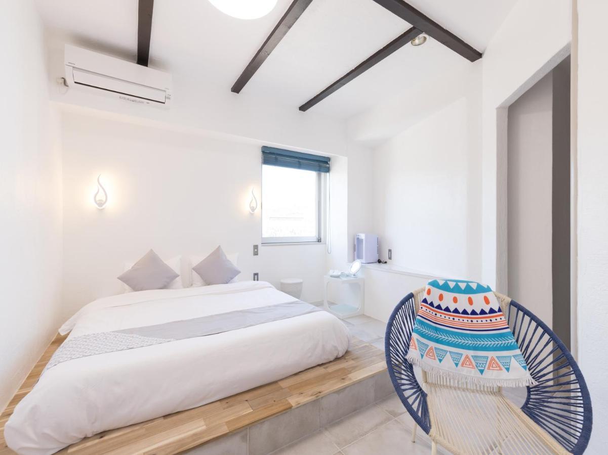 Mykonos Resort Miura Йокосука Экстерьер фото