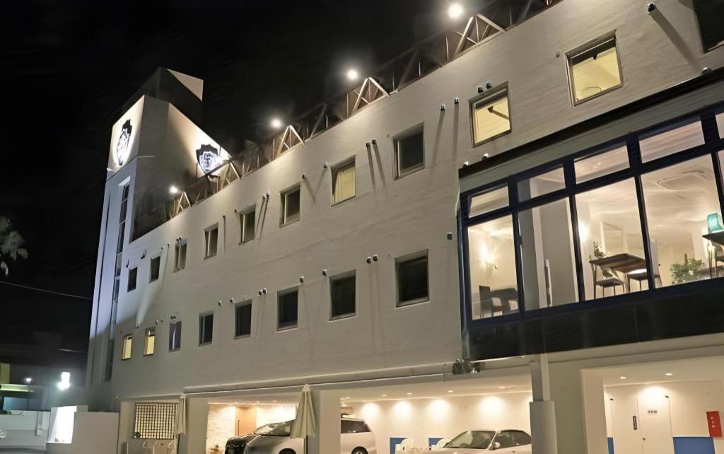 Mykonos Resort Miura Йокосука Экстерьер фото