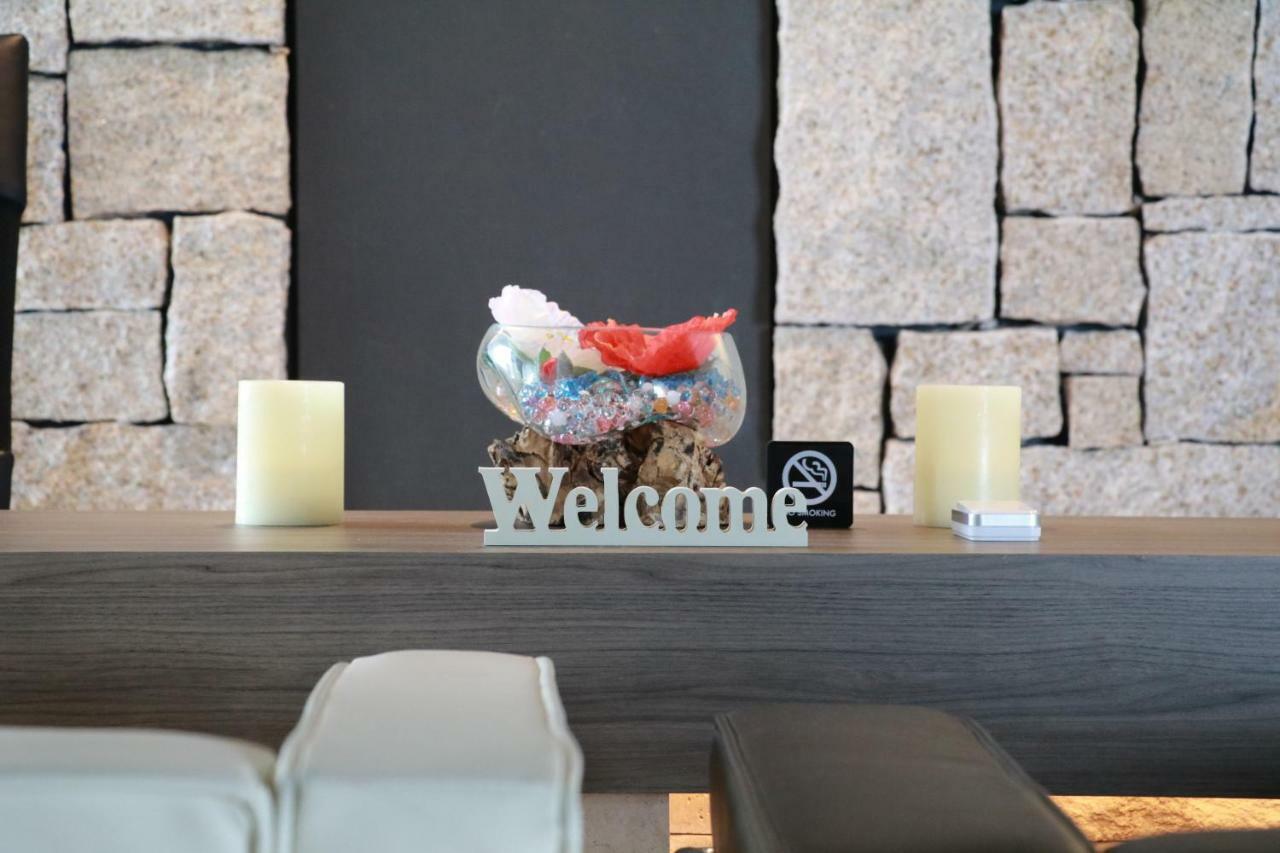 Mykonos Resort Miura Йокосука Экстерьер фото